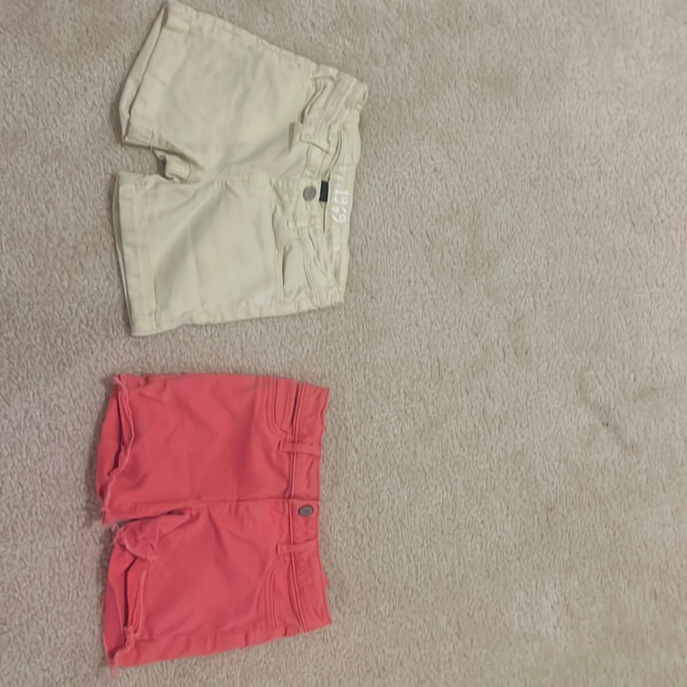 Gap kids size 8 shorts Yellow and Pink